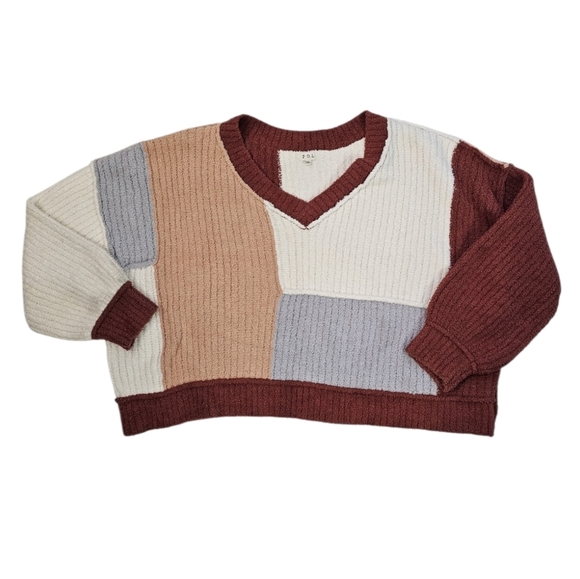 POL Plush Soft Chennile Color block Sweater V -neck - Picture 5 of 10